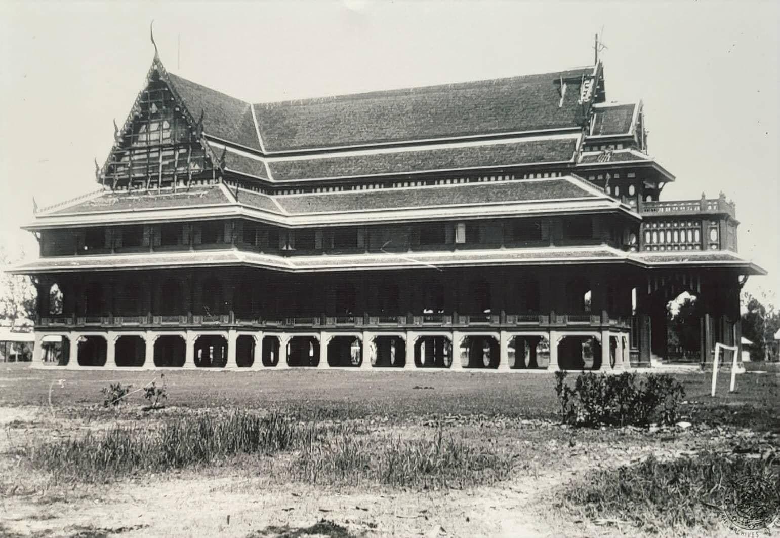 ภาพที่ 18 จากข่าว เมื่อวันที่ 4 กรกฎาคม 2566 คณะนักเรียนเก่าวชิราวุธวิทยาลัยรุ่นที่ 48 ได้จัดงานเลี้ยงรุ่นเพื่อพบปะสังสรรค์ในเชิงสร้างสรรค์ ณ มูลนิธิพระบรมราชานุสรณ์ พระบาทสมเด็จพระมงกุฎเกล้าเจ้าอยู่หัว ในพระบรมราชูปถัมภ์ เพื่อน้อมรำลึกในพระมหากรุณาธิคุณ...