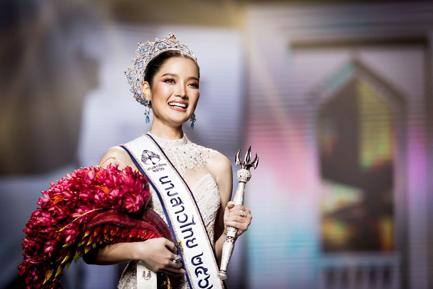 ภาพที่ 9 จากข่าว สมาคมนักเรียนเก่าวชิราวุธวิทยาลัย ในพระบรมราชูปถัมภ์ ร่วมกับบริษัท ทีพีเอ็นโกลบอล จำกัด ได้จัดงานประกวดนางสาวไทยปี ๒๕๖๖ การประกวดสำเร็จลุล่วงด้วยดี...